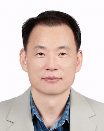 경상남도거창교육지원청 교육장 신재국
