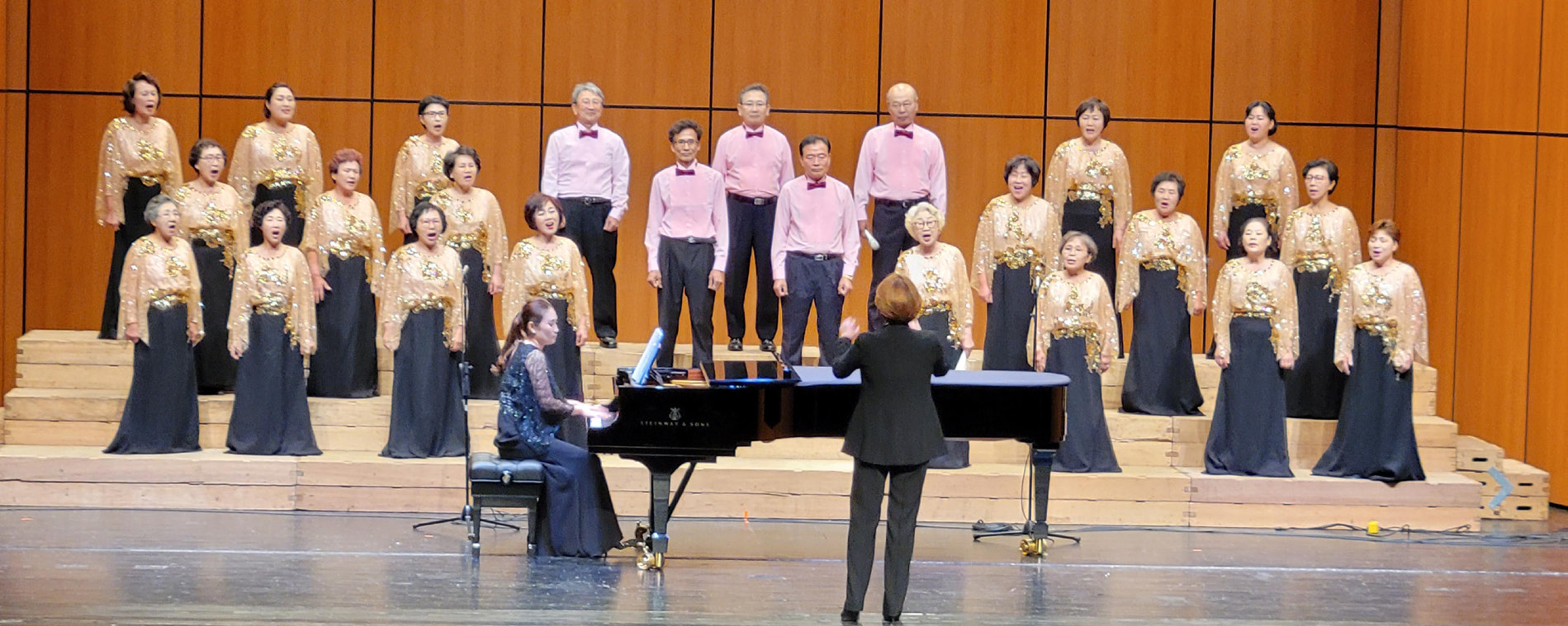 Dunamis_Choir.jpg