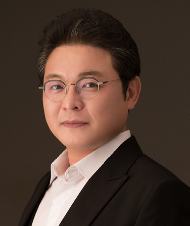 지휘자 사진